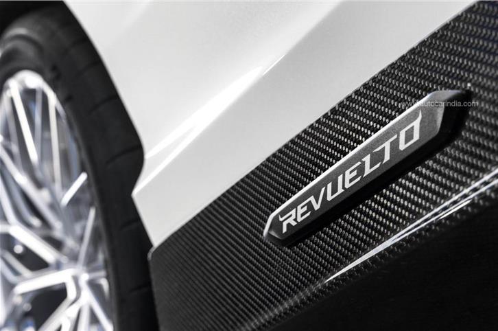Lamborghini Revuelto review